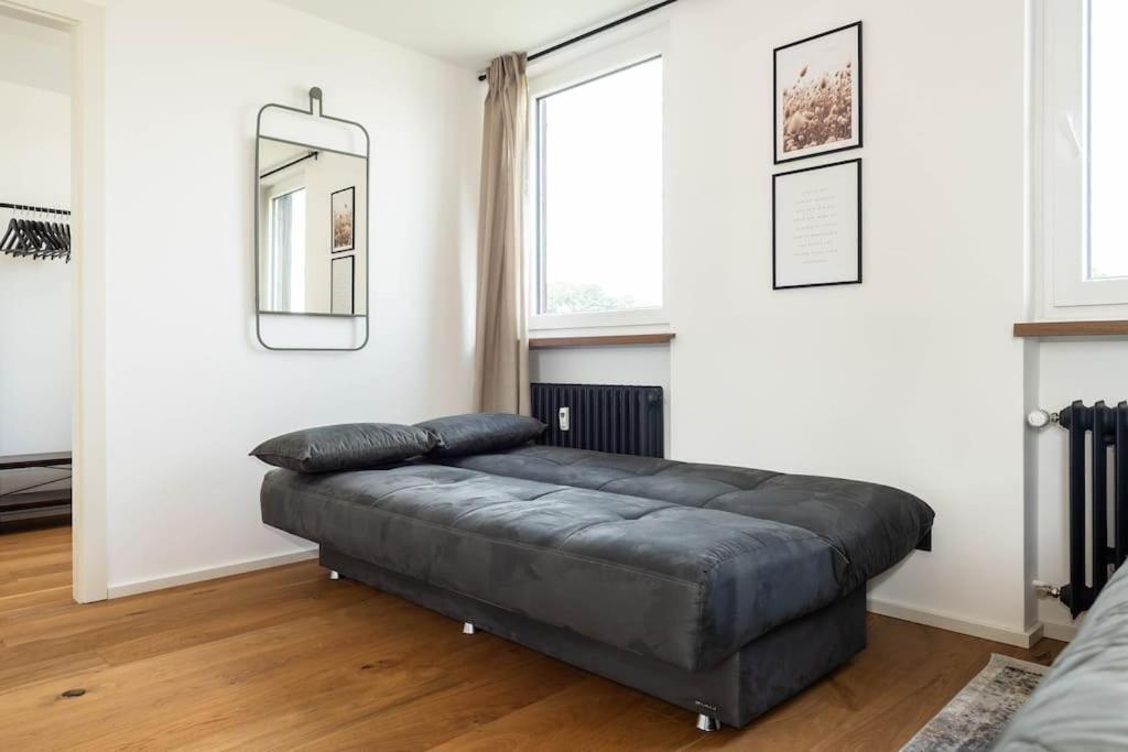 Luxury Apartment On The Rhein Busingen am Hochrhein Esterno foto
